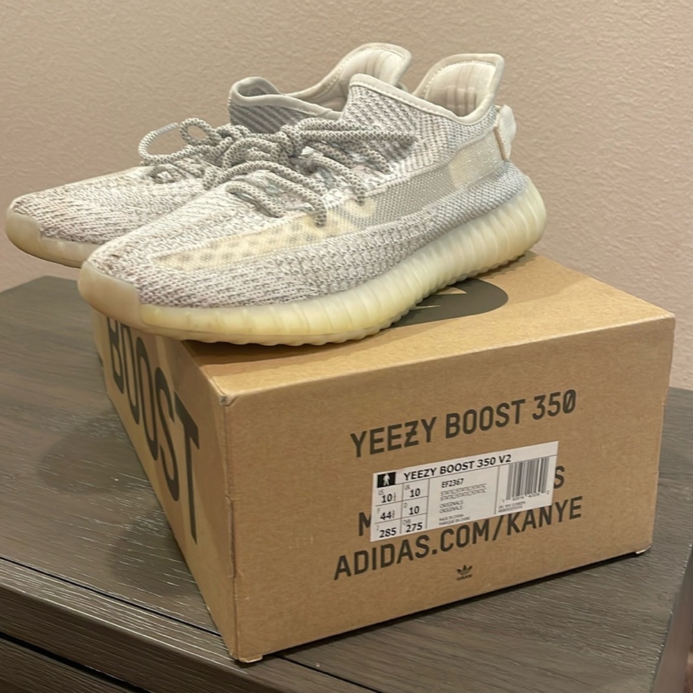Men’s Yeezy 350 V2 Static